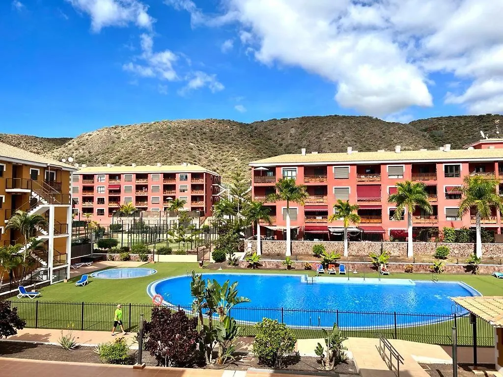 Beautiful 100M Apartment In Palm Mar