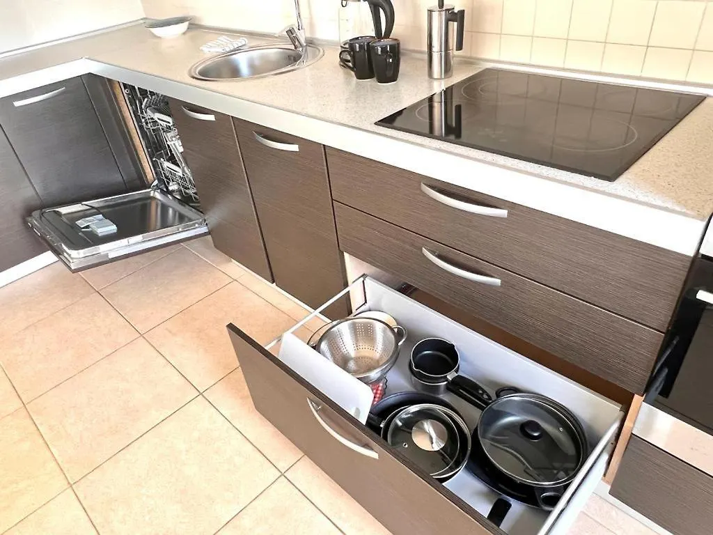 Beautiful 100M Apartment In Palm Mar