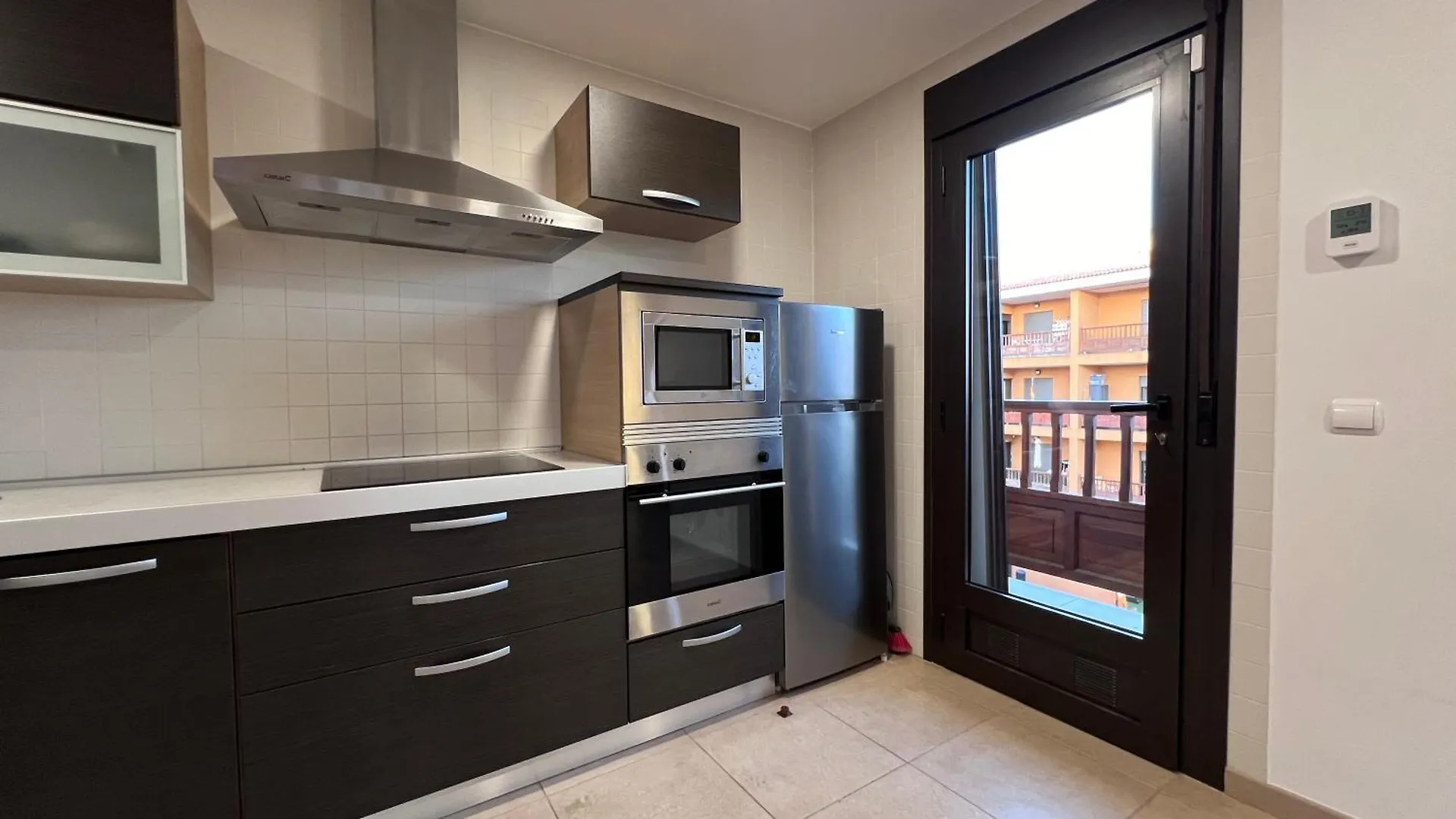 Beautiful 100M Apartment In Palm Mar